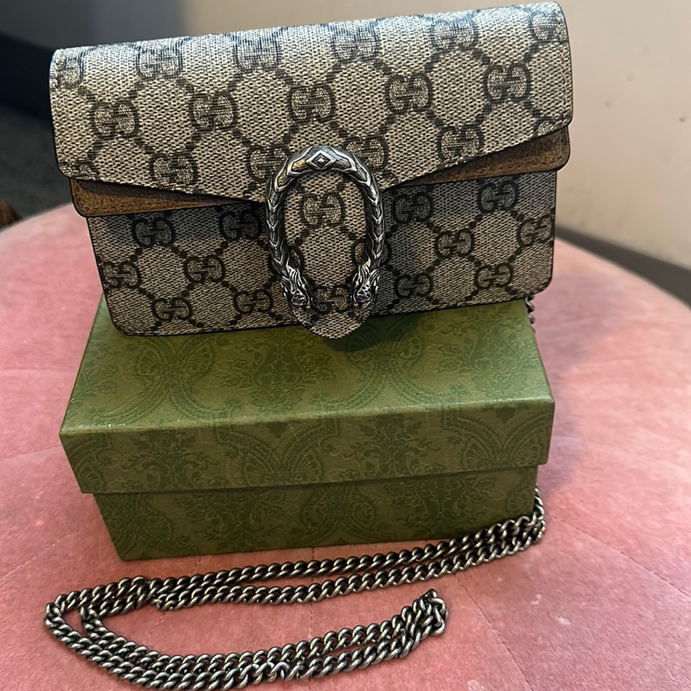 Gucci GG Super mini bag